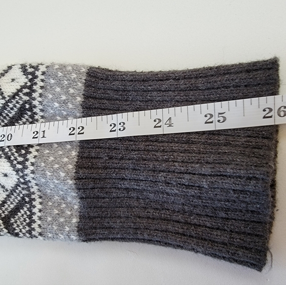 L.o.g.g. H&M Nordic Pattern Crewneck Sweater Size Large NWT - Picture 6 of 8